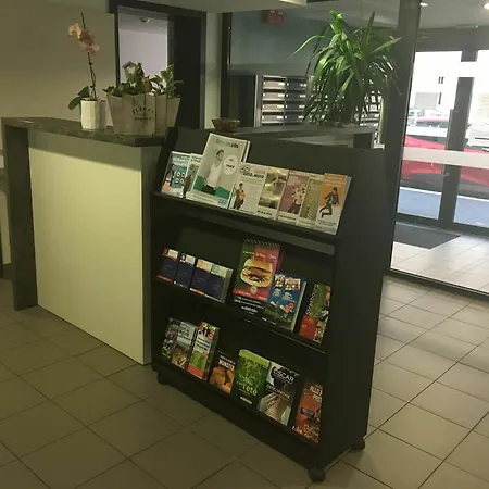 Résidence Hôtelière Louise Aparthotel 3*